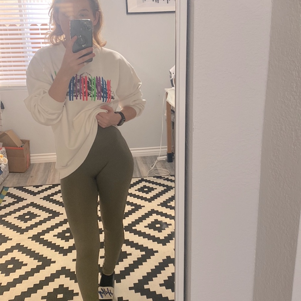 Vintage white oversized sweatshirt - Picture 11 of 14
